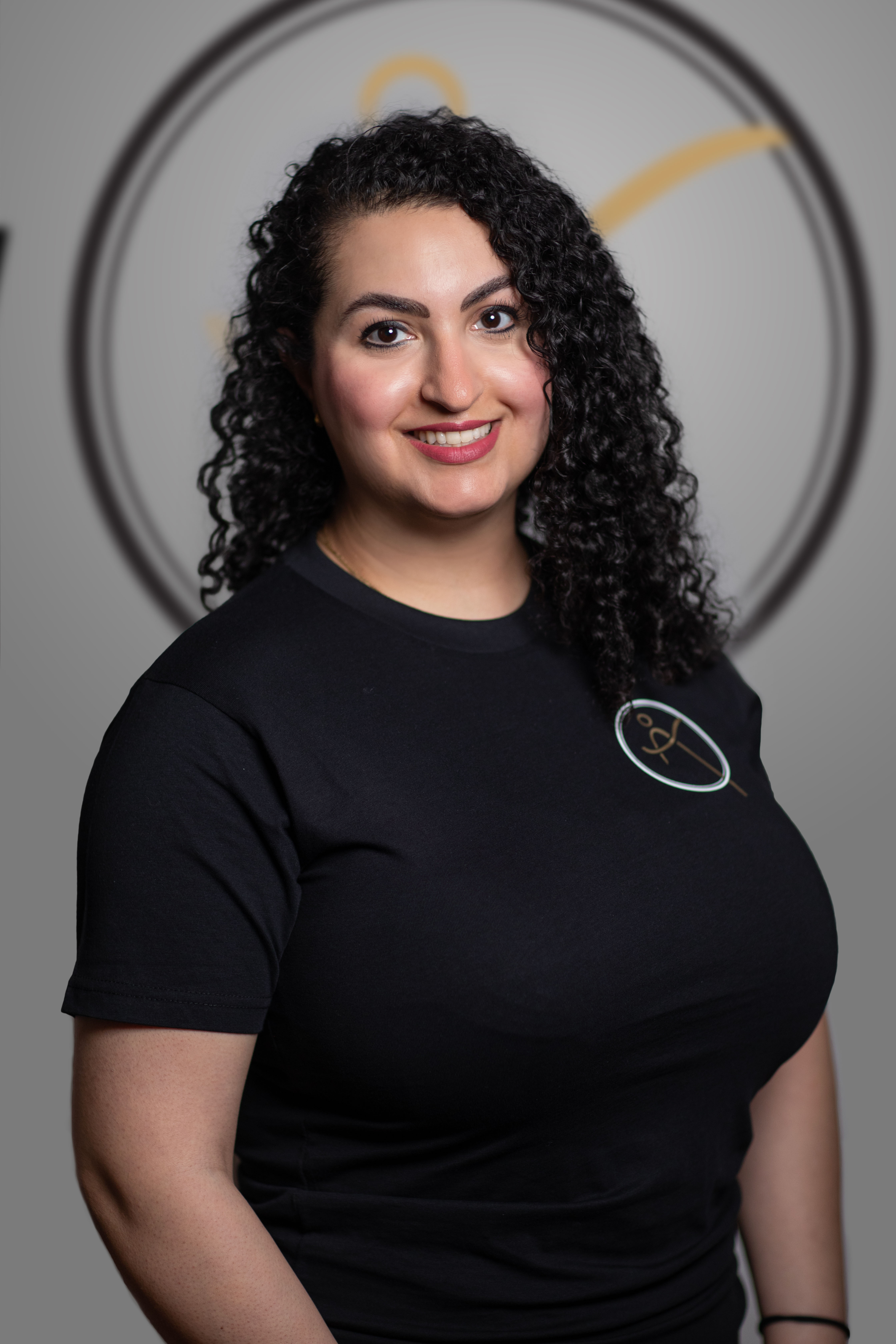 Anahid - Profile Picture